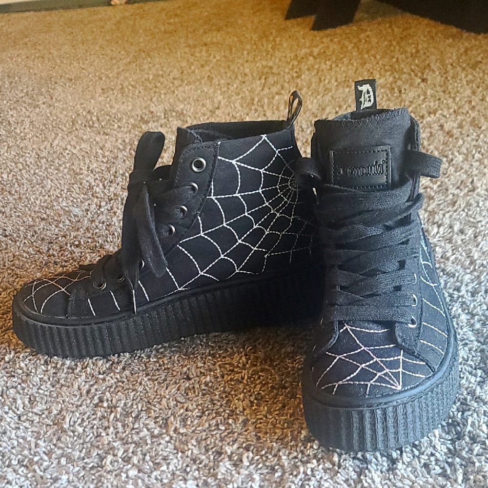 Demonia Spiderweb Black Platforms